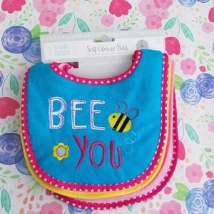 NWT 4 pack baby bibs - velcro closure